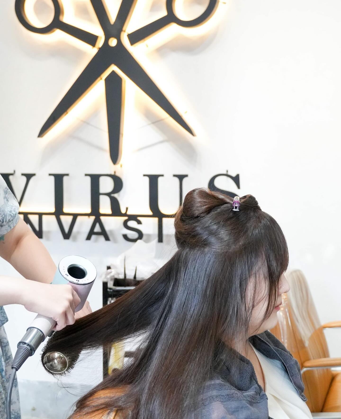 台中染燙推薦【Virus Hair Salon 24H-逢甲旗艦店】質感沙龍、專業呵護，打造完美髮型<設計師-樂樂> ｜ POPO筆記